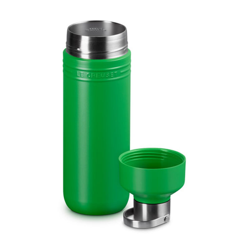Le Creuset OTG Bottle 1L - Bamboo Green image number 1